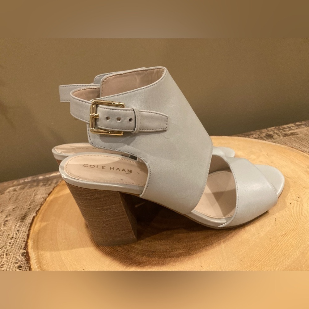 Cole Haan Womens Kathlyn Bootie New Size 5.5 Grey Peep Toe Block Heel - Picture 12 of 16